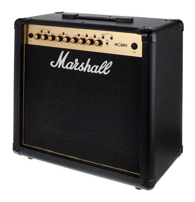Marshall MG50GFX inquadrato di fronte su sfondo neutro