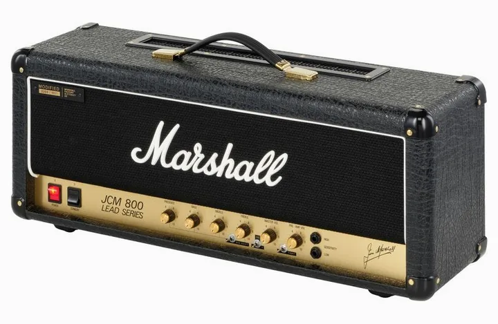 Marshall 2203 Modified JCM 800 in primo piano frontale