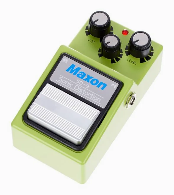 Maxon SD-9 Sonic Distortion visto di fronte