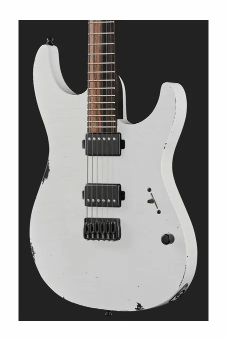 Mayones Guitars Aquila Cardinal Aged, curve del body viste dall'alto