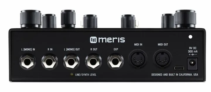 Meris Otto Bit X Black, grafica del pannello superiore