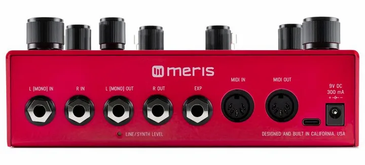 Meris Ottobit X Pink LTD, manopole viste dall'alto