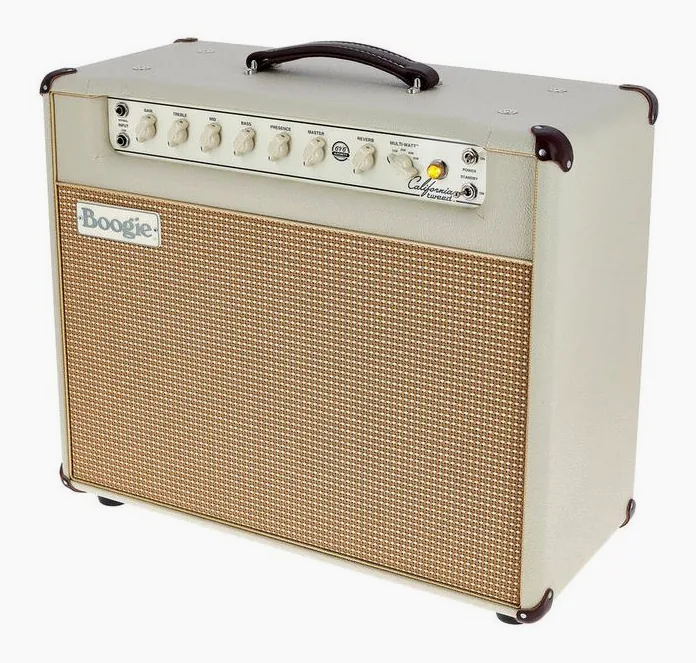 Mesa Boogie California Tweed 4:40 Combo inquadrato di fronte su sfondo neutro