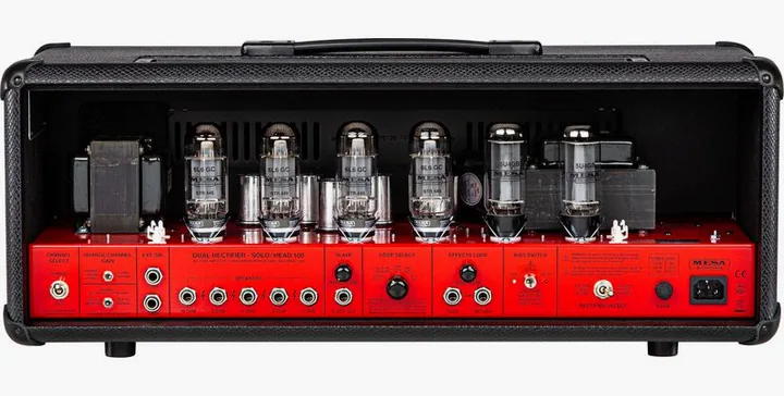 Mesa Boogie 90s Dual Rectifier LTD, retro con le prese di collegamento