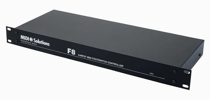 MIDI Solutions F8 Footswitch / MIDI Converter in primo piano frontale