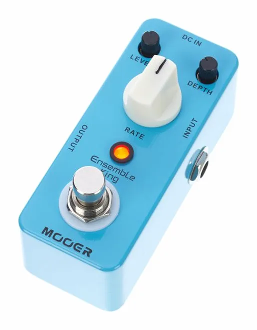 Mooer Ensemble King visto di fronte