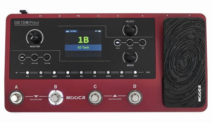 Mooer GE150 PRO Li Amp Modeling, manopole viste dall'alto