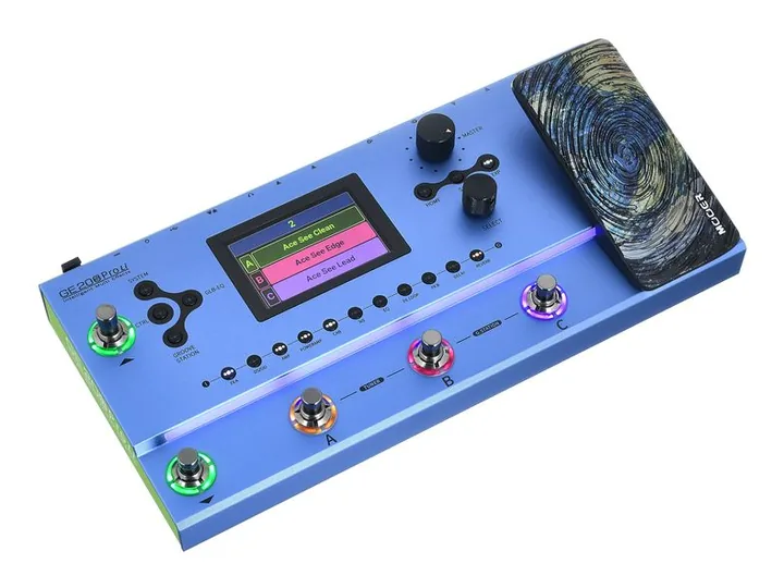 Mooer GE200 PRO Li, connettori sul retro dell'unita