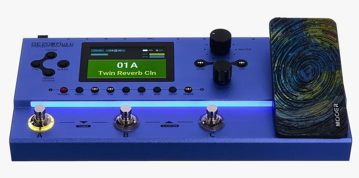 Mooer GE200 PLUS Li w. Battery, ingressi e uscite laterali