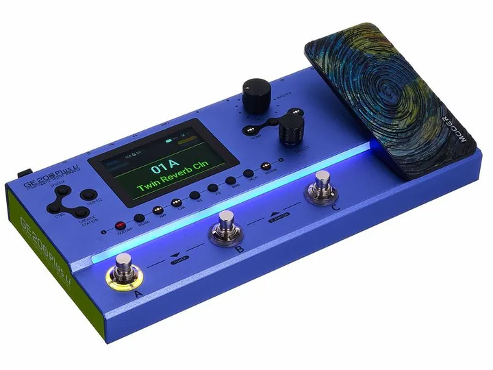 Mooer GE200 PLUS Li w. Battery, led e interruttore a pedale