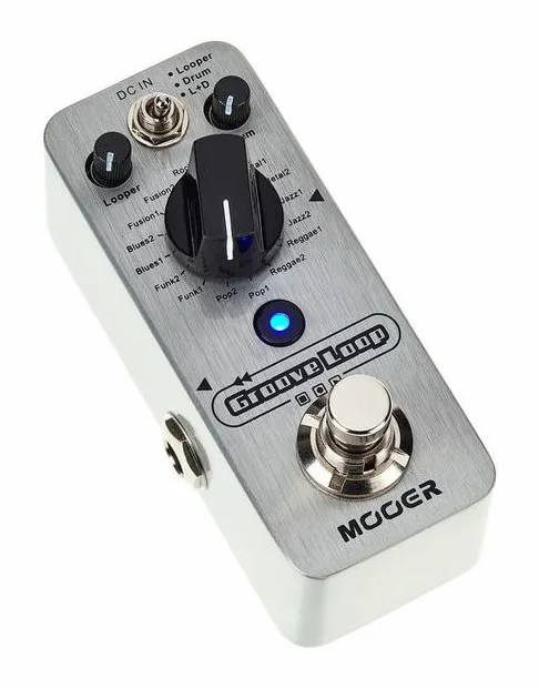 Mooer Groove Loop, connettori sul retro dell'unita