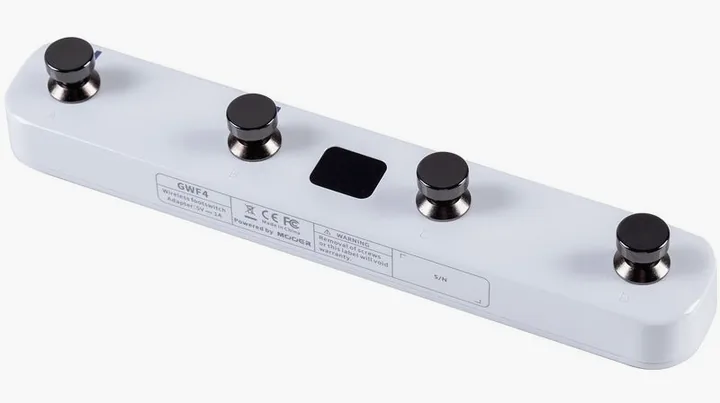 Mooer GTRS Wireless Footswitch White visto di fronte