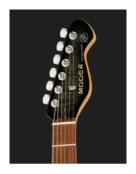 Mooer MSC20 Pro Guitar Black Burst, paletta con meccaniche e logo