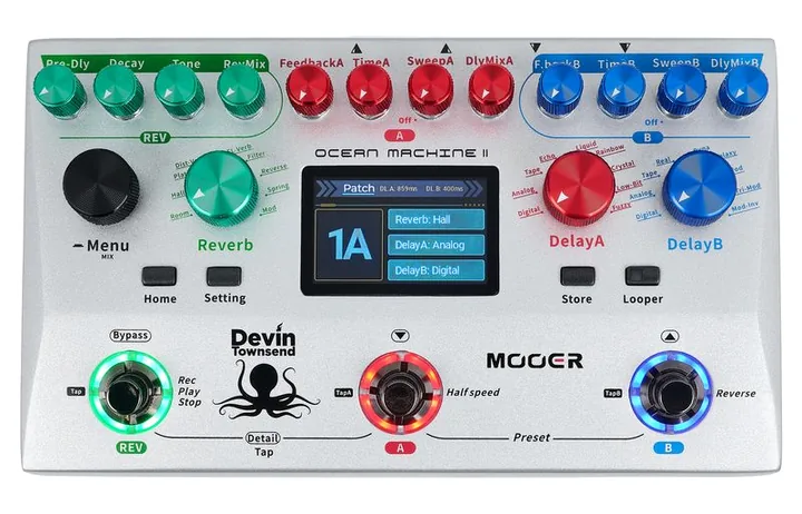 Mooer Ocean Machine II Delay/ Reverb, led e interruttore a pedale