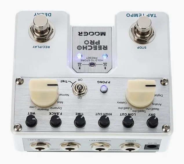 Mooer Reecho Pro Digital Delay Pedal, ingressi e uscite laterali