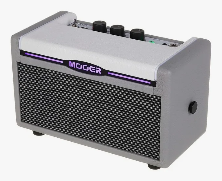 Mooer SD10i Modeling Guitar Combo GR visto di fronte