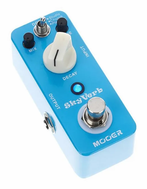 Mooer Sky Verb, led e interruttore a pedale