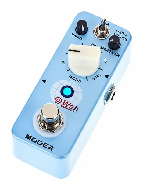 Mooer @Wah Digital Auto Wah Pedal in primo piano frontale