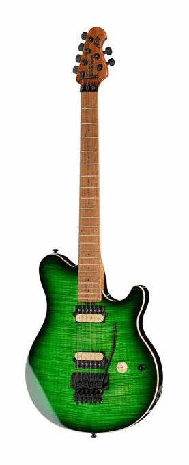 Music Man Axis Macha Flame fotografato frontalmente