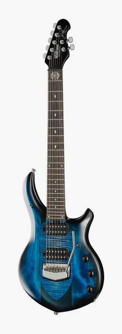 Music Man John Petrucci Majesty 7 BS inquadrato di fronte su sfondo neutro