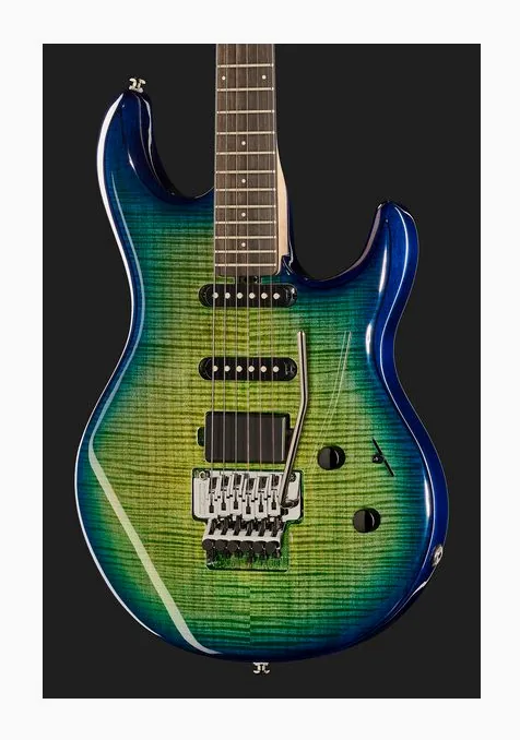 Music Man Luke IV HH Black Sparkle, corpo e verniciatura in primo piano