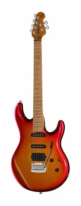 Music Man Luke IV HSS Fireball visto di fronte