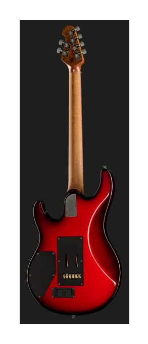 Music Man Luke IV SSS Redburst, profilo laterale del corpo