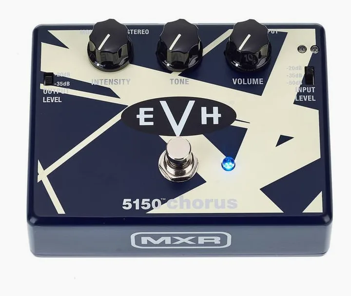 MXR EVH 5150 Chorus, ingressi e uscite laterali