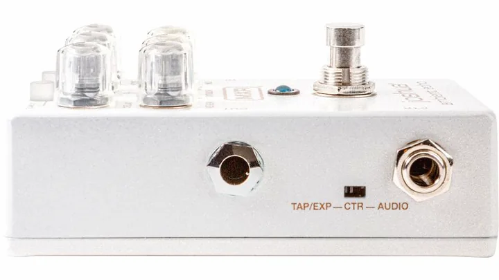 MXR Joshua Ambient Echo, ingressi e uscite laterali
