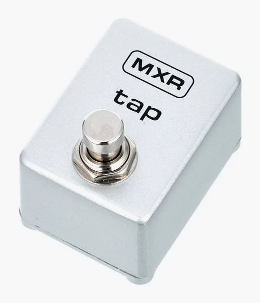 MXR M 199 Tap Tempo fotografato frontalmente