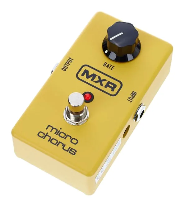 MXR M148 Micro Chorus in primo piano frontale