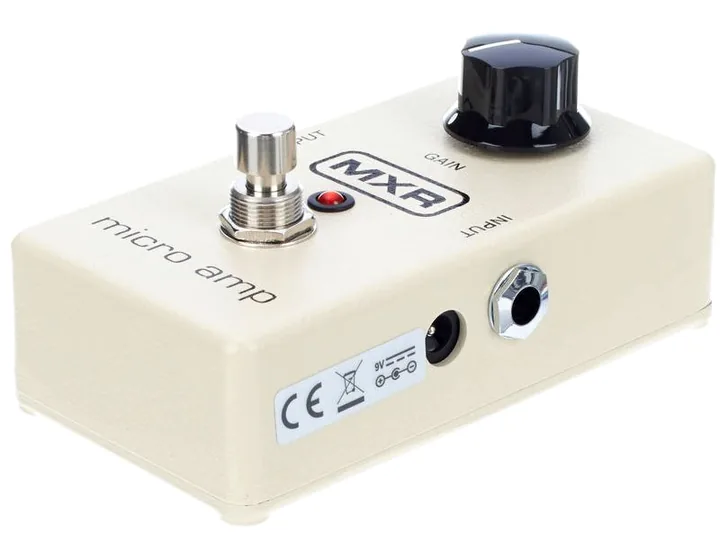 MXR Micro Amp M133, connettori sul retro dell'unita