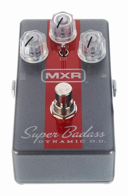 MXR Super Badass Dynamic O.D., ingressi e uscite laterali