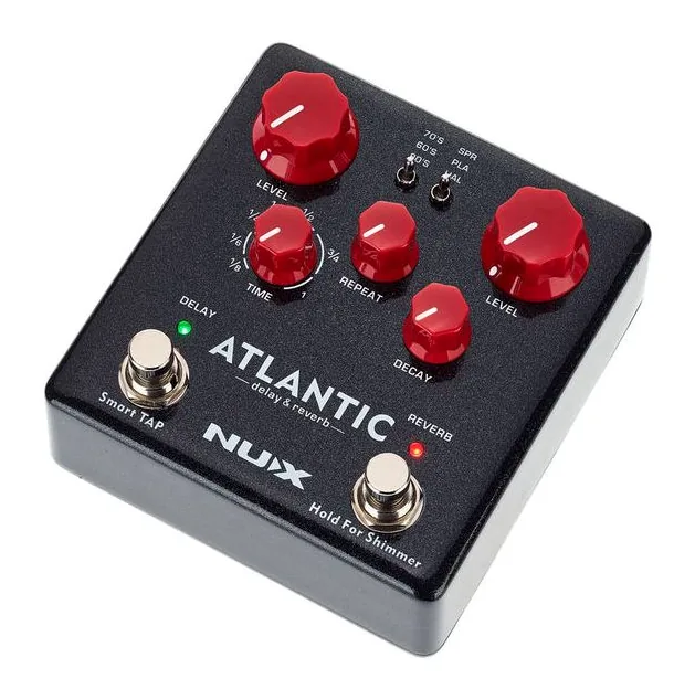Nux Atlantic Delay & Reverb visto di fronte