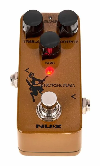 Nux Horseman OD, footswitch in primo piano