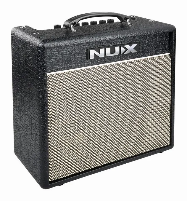 Nux Mighty 20 MKII, pannello dei controlli in primo piano