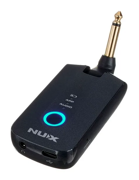 Nux Mighty Plug Pro in primo piano frontale