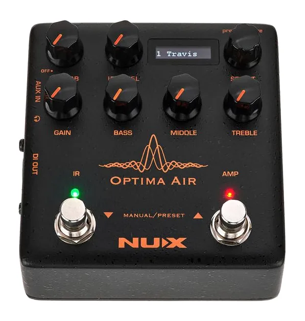 Nux Optima Air NAI 5, footswitch in primo piano