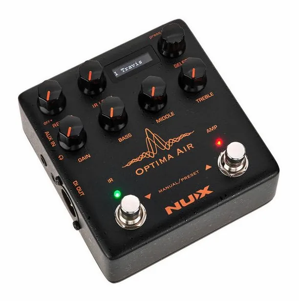Nux Optima Air NAI 5, footswitch in primo piano