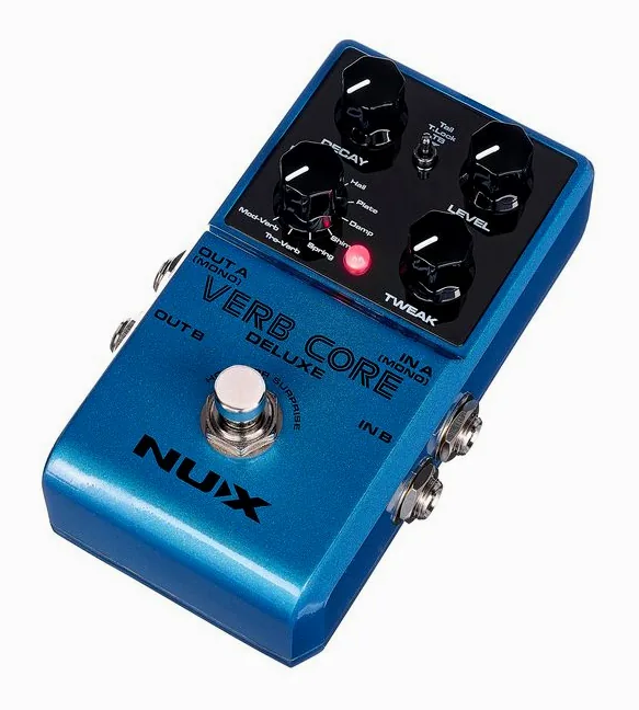 Nux Verb Core Deluxe, grafica del pannello superiore