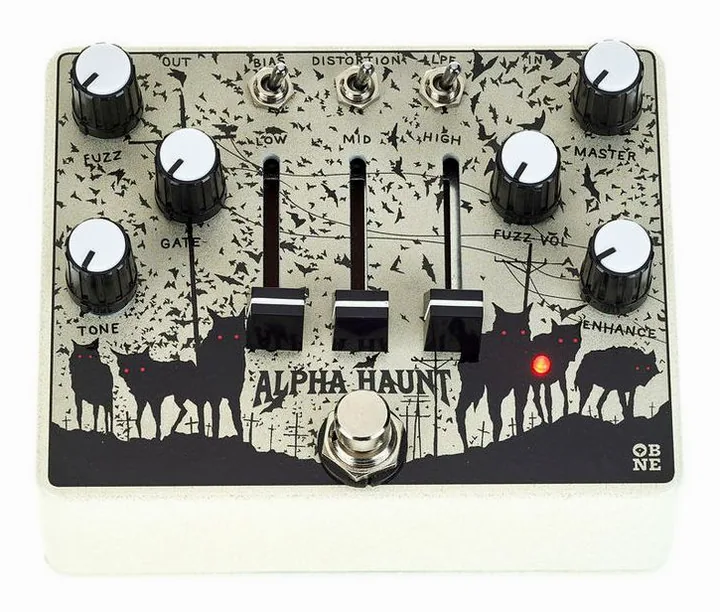 Old Blood Noise Endeavors Alpha Haunt 21 Fuzz, led e interruttore a pedale