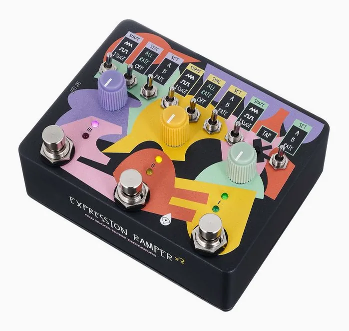 Old Blood Noise Endeavors Expression Ramper X3 in primo piano frontale