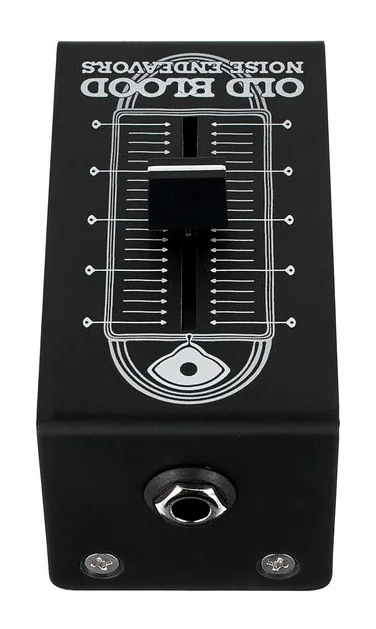 Old Blood Noise Endeavors Expression Slider Folded Black, footswitch in primo piano