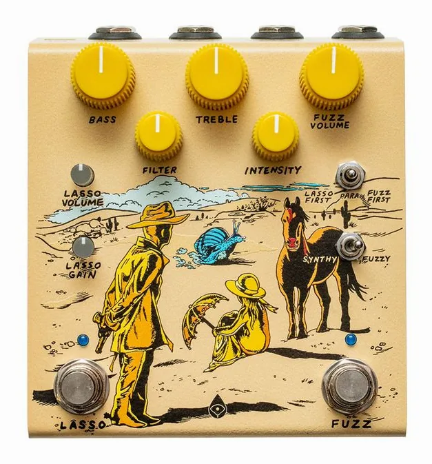Old Blood Noise Endeavors Pardner Fuzz Synth inquadrato di fronte su sfondo neutro