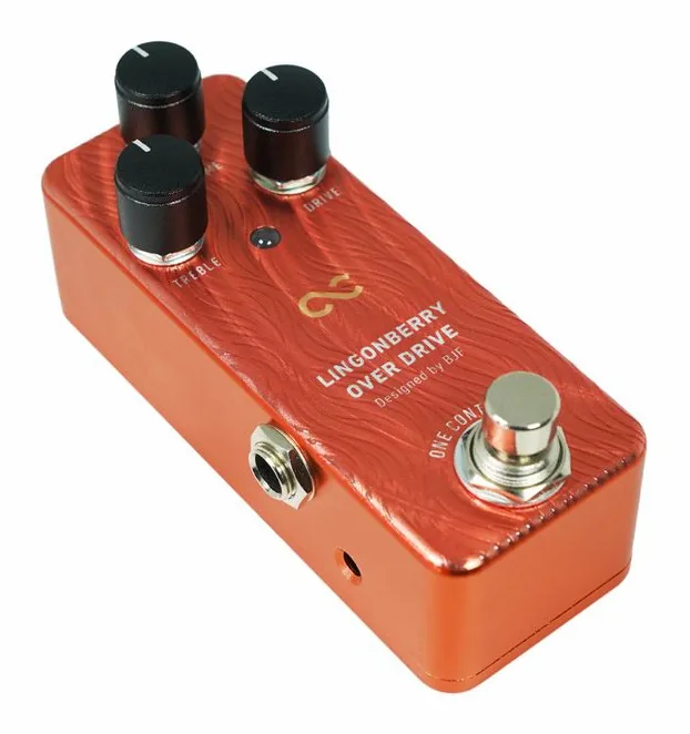 One Control Lingonberry Overdrive inquadrato di fronte su sfondo neutro