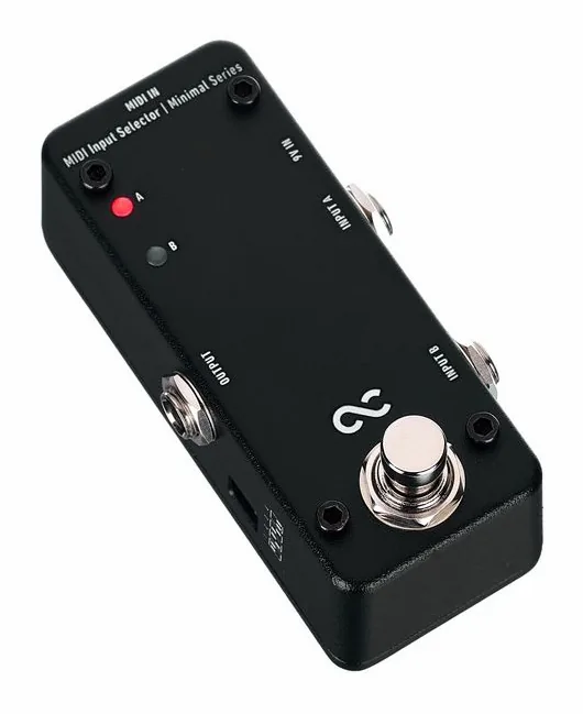One Control Minimal MIDI Input Selector, connettori sul retro dell'unita