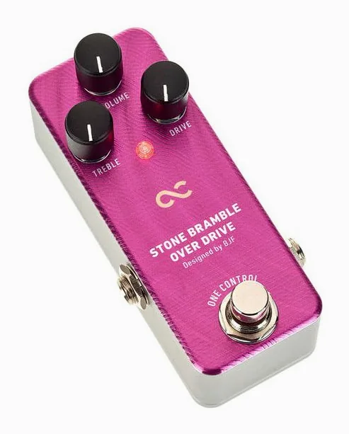 One Control Stone Bramble Overdrive, ingressi e uscite laterali