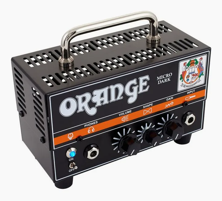 Orange Micro Dark, logo e finiture del pannello frontale