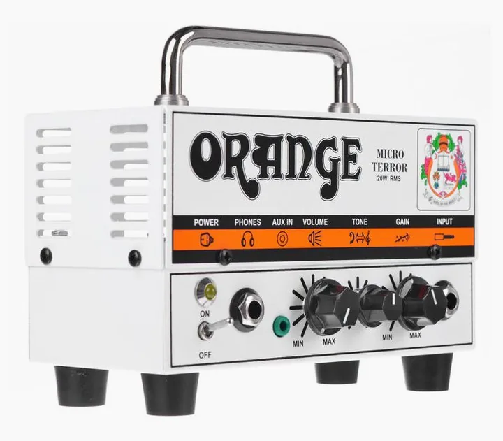 Orange Micro Terror, angolo del cabinet
