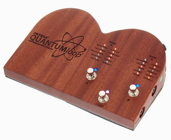 Ortega QUANTUMloop Stomp Box fotografato frontalmente